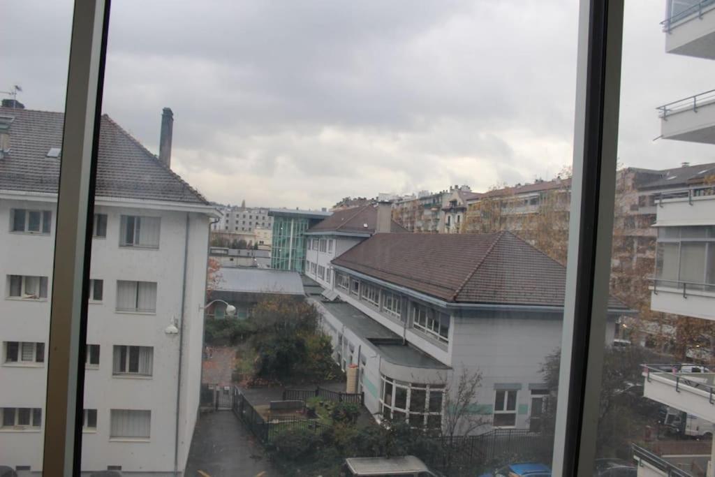 Le Jane : Centre Ville, Garage, Balcon Annecy Exterior foto